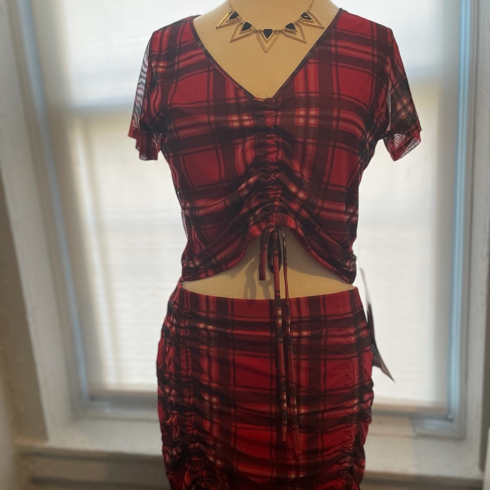 2 piece set!
